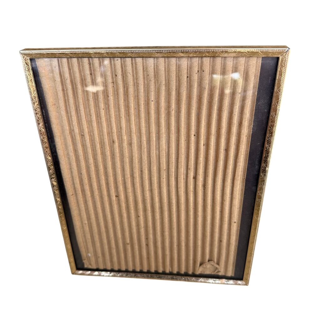 VINTAGE Picture Photo Frame 8x10 Brass Gold Tone Metal Ornate Standing Etched